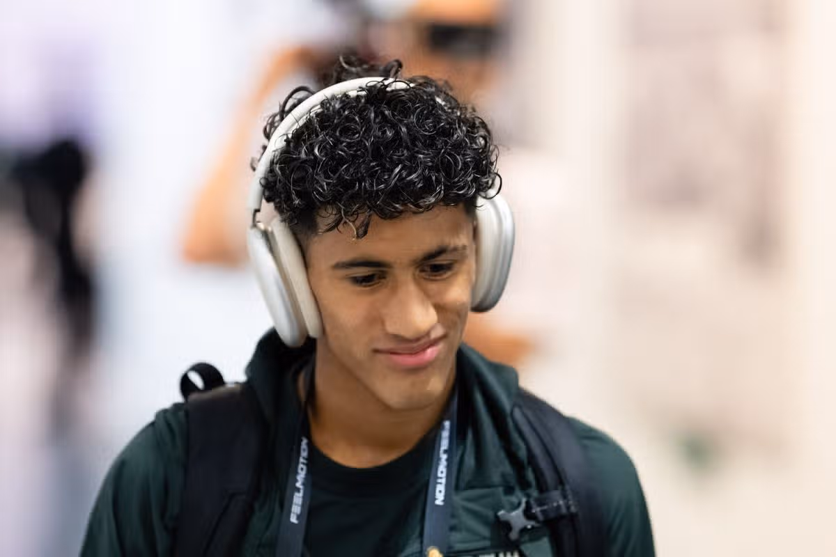 JJ Gabriel Wants Out of Manchester United