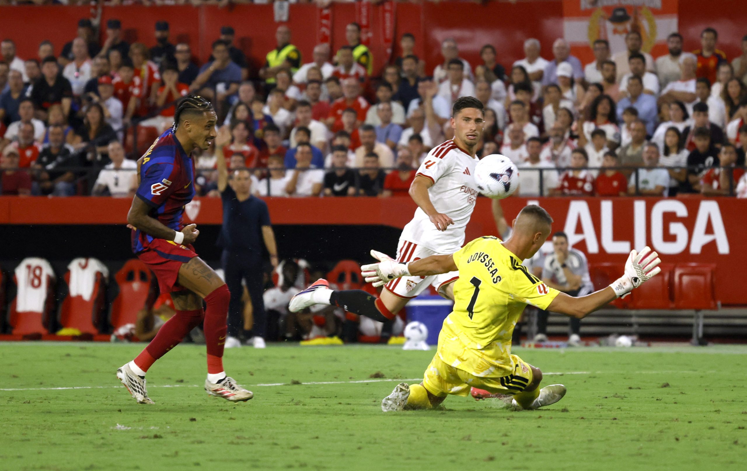 Barcelona 3-1 Sevilla: Flick’s Attack Unstoppable?