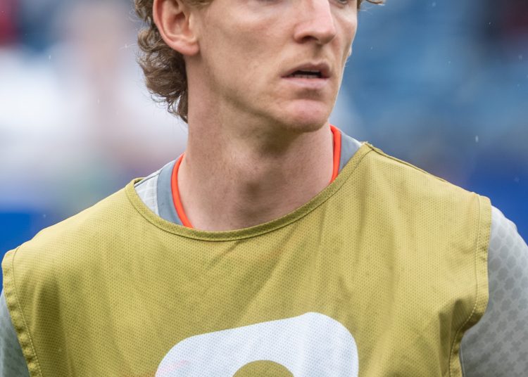 Anthony Gordon playing for England in 2026