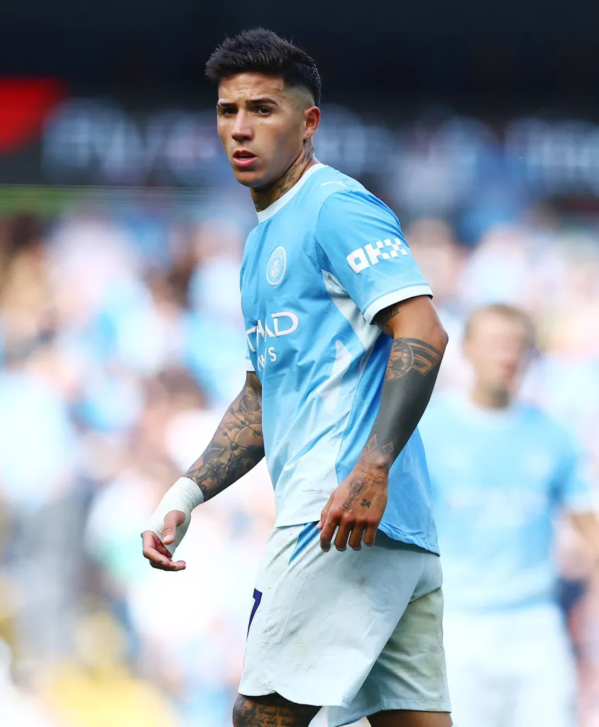Enzo Fernandez in Manchester City colours after his 2026 transfer