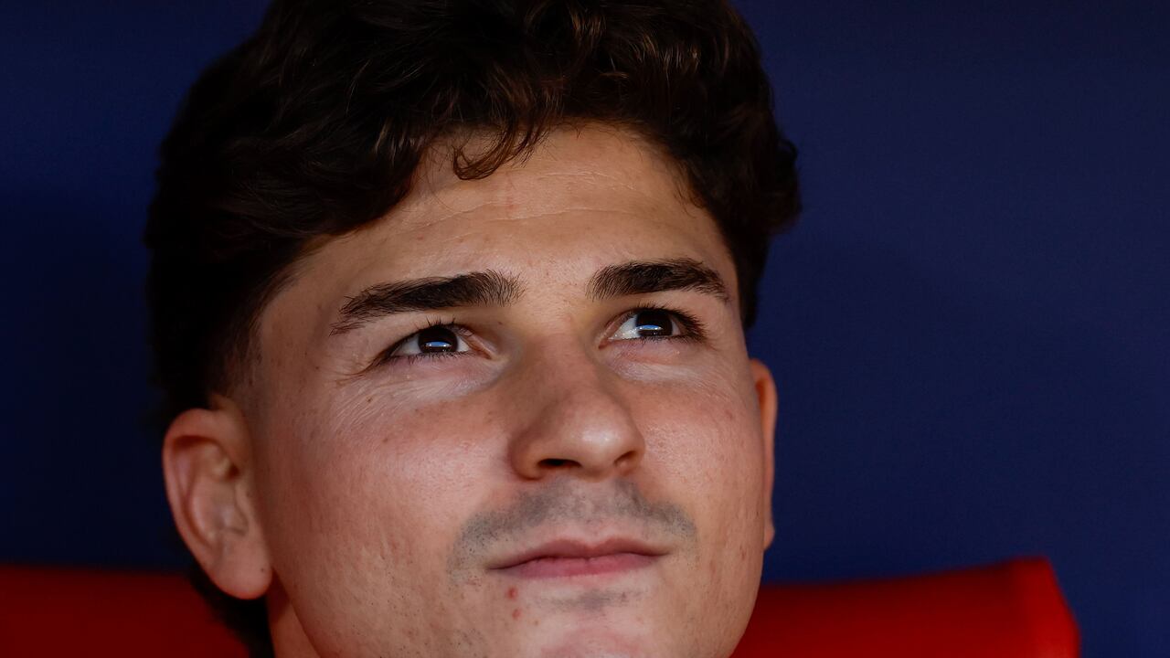 Julian Alvarez as reports discuss a possible change of representation