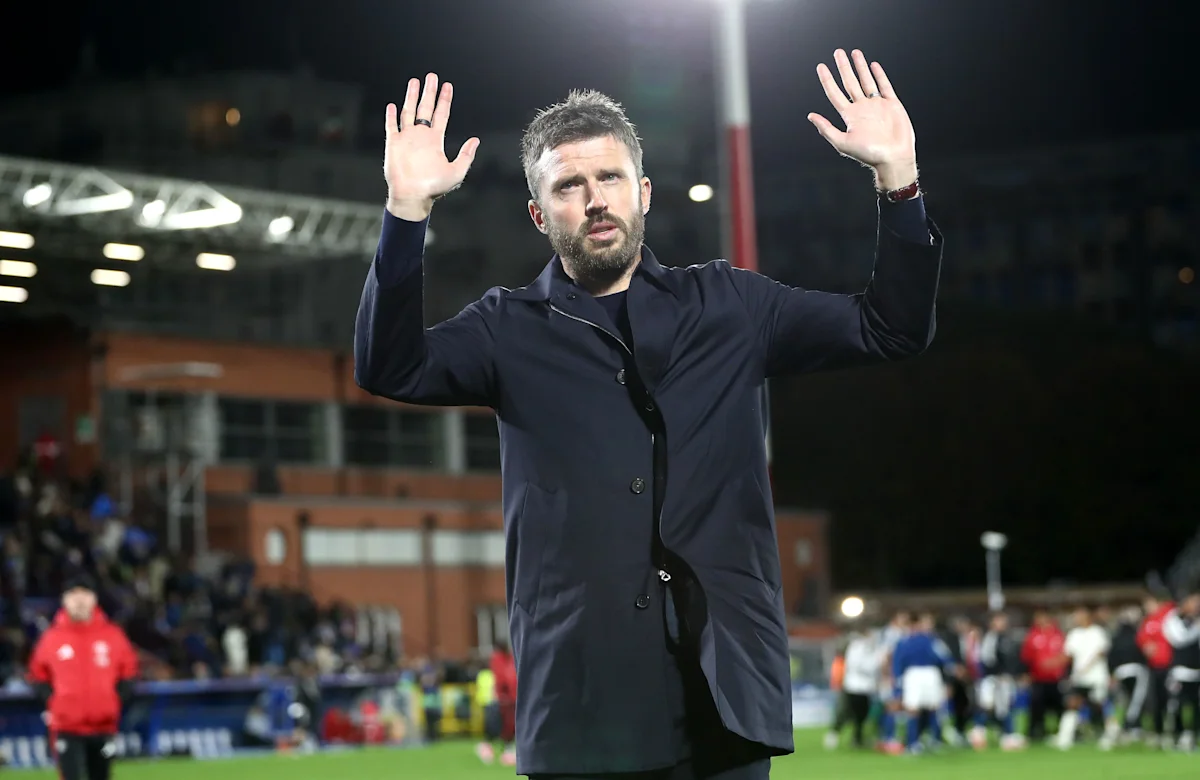 Como 4–1 Man United: 5 Brutal Tactical Failures Carrick Must Fix Now