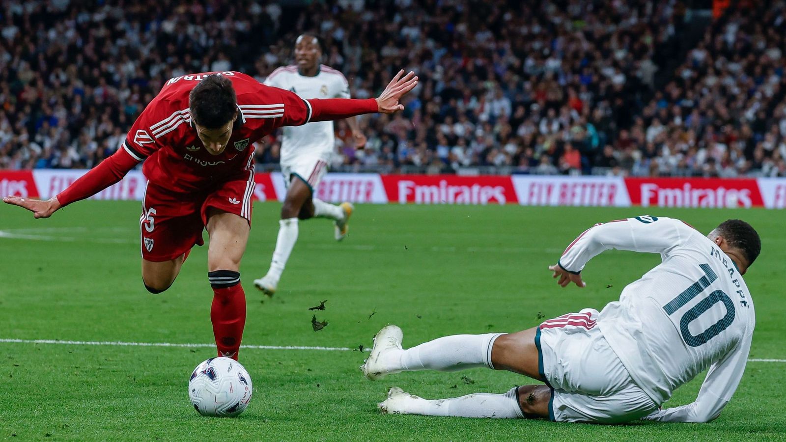 Real Madrid 4-1 Sevilla: Mbappé's El Clásico Boost